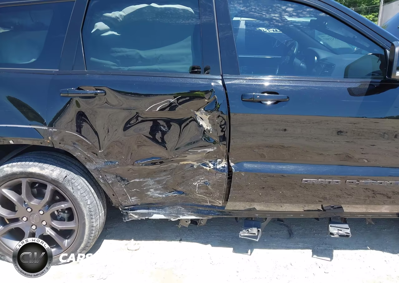 2020 Jeep Grand Cherokee High Altitude 4X4 VIN:1C4RJFCT6LC277560 - 18
