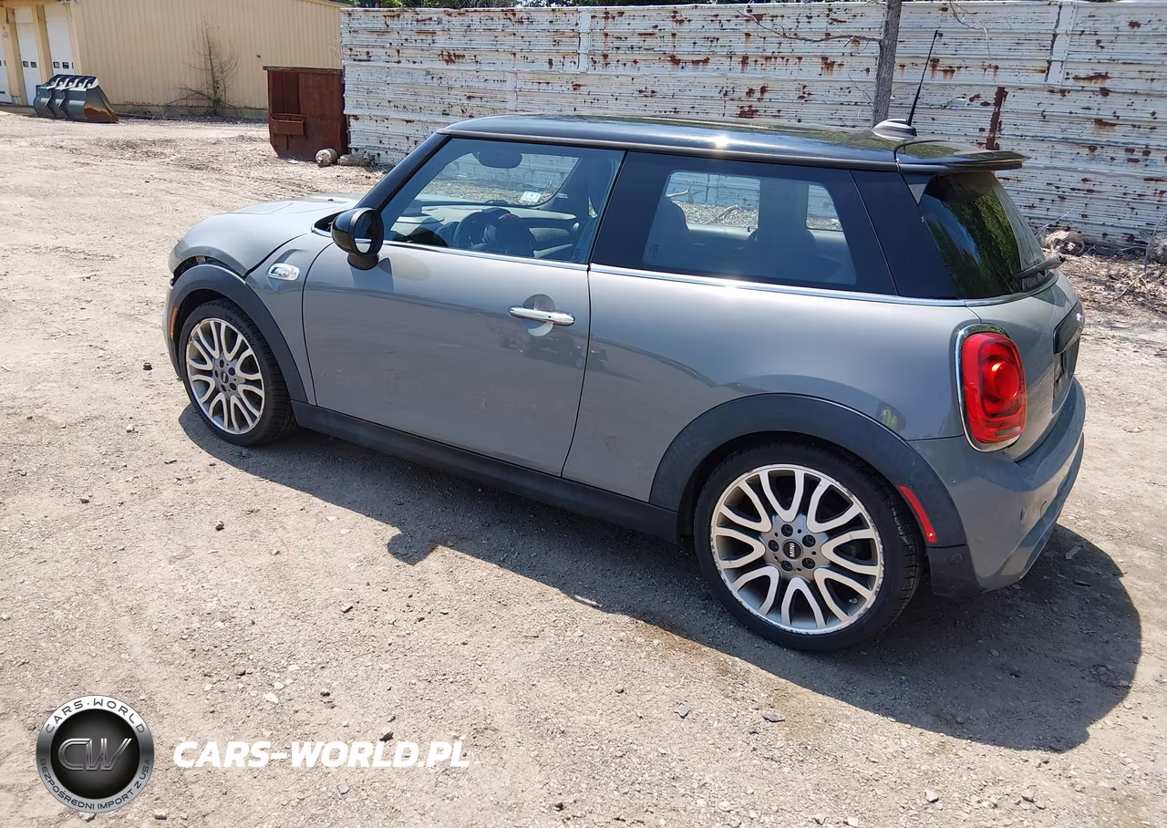 2015 Mini Hardtop Cooper S VIN:WMWXP7C57F2A34458 - 3