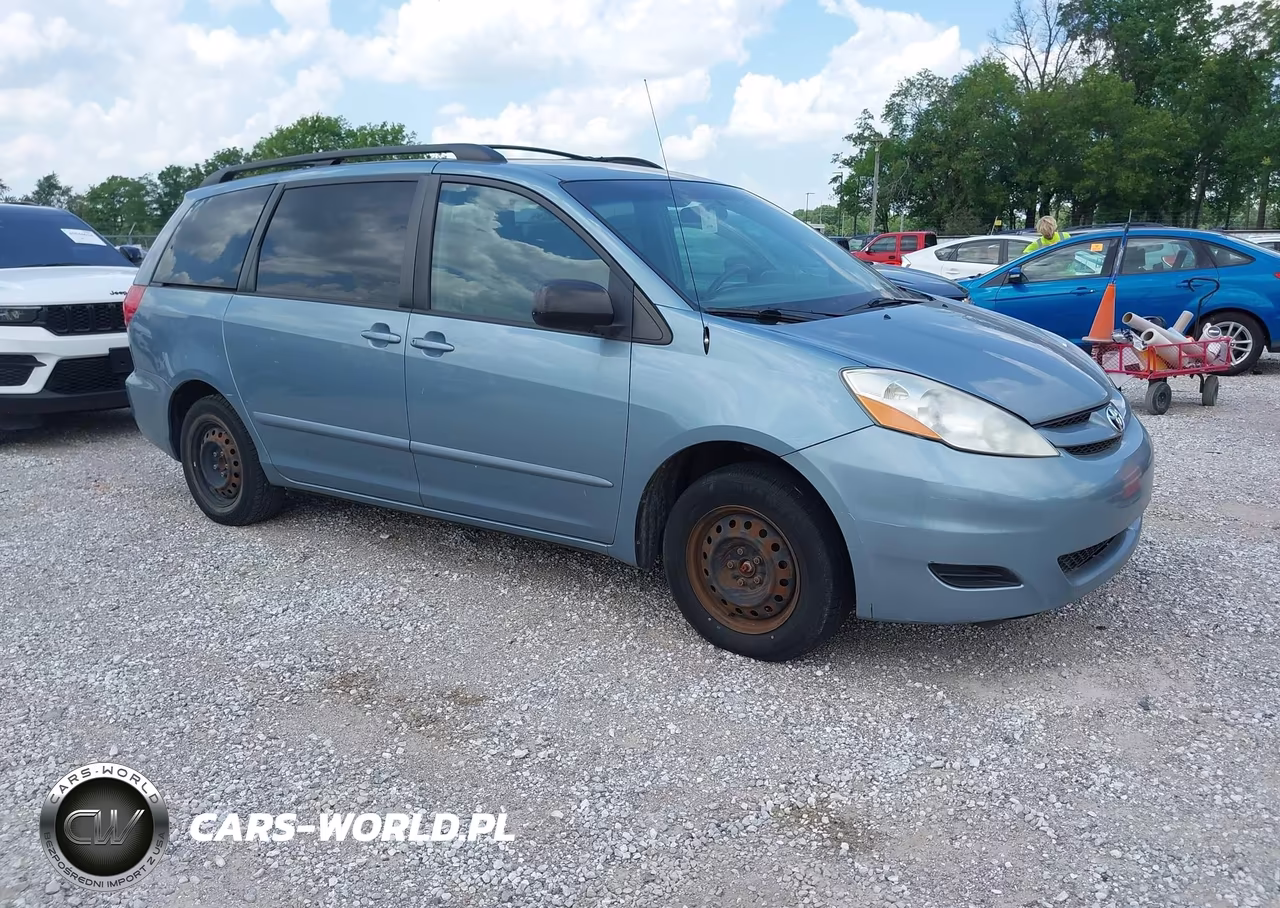 2006 Toyota Sienna Le – zdjęcie 1 z 11