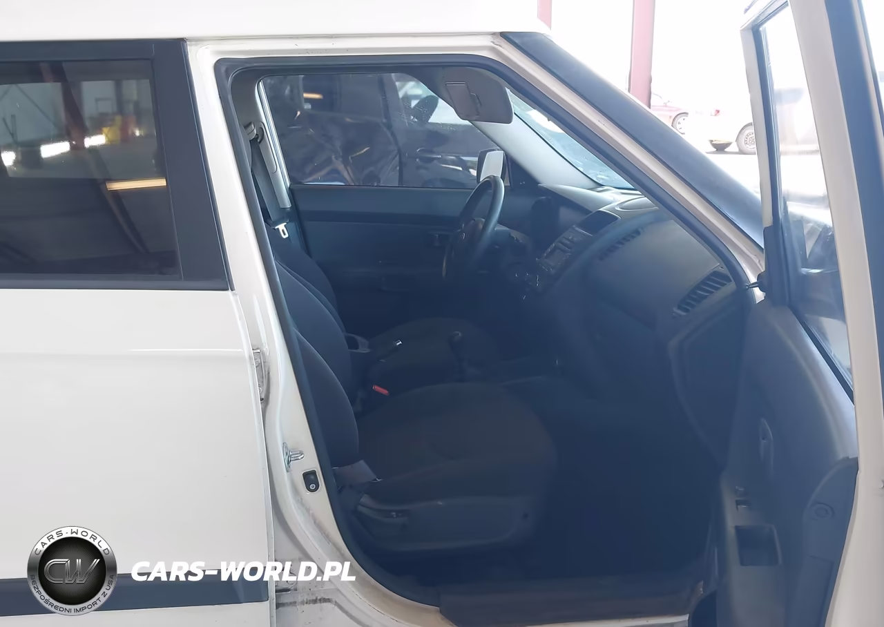 2013 Kia Soul VIN:KNDJT2A50D7554315 - 5