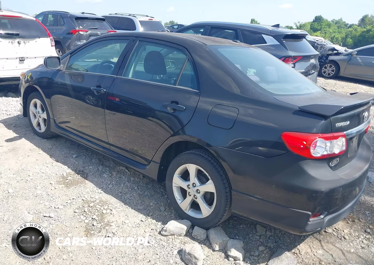 2011 Toyota Corolla S VIN:2T1BU4EE3BC601890 - 3