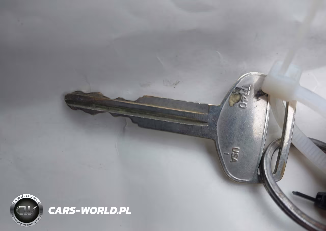 1988 Toyota Corolla Dlx VIN:JT2AE92E3J0069214 - 11