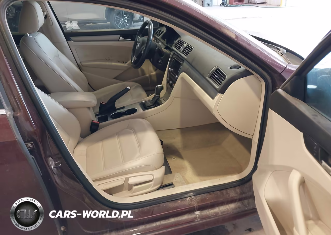 2014 Volkswagen Passat 2.0L Tdi Se VIN:1VWBN7A37EC070335 - 5