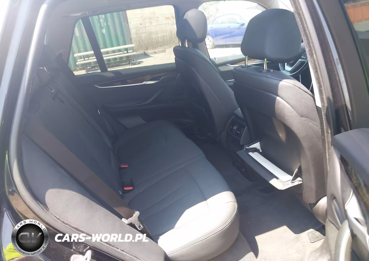 2015 BMW X5 xDrive35I VIN:5UXKR0C57F0K56908 - 8