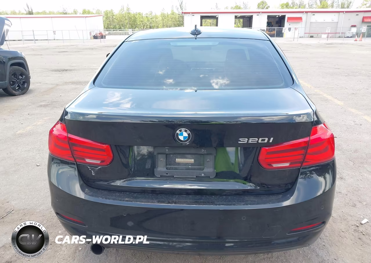 2017 BMW 320I VIN:WBA8E1G5XHNU12871 - 17