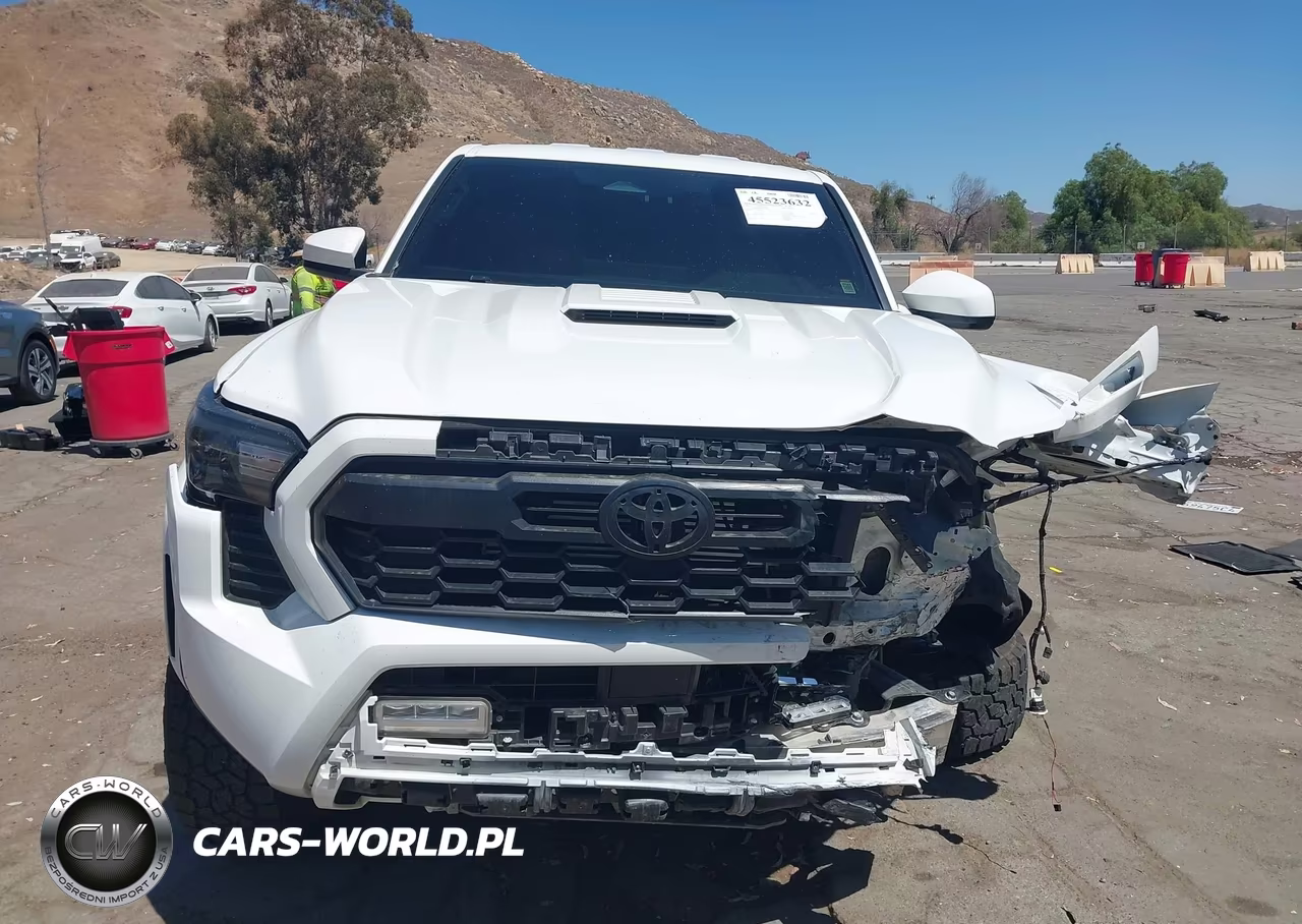 2024 Toyota Tacoma Trd Sport VIN:3TMLB5JN8RM080639 - 12