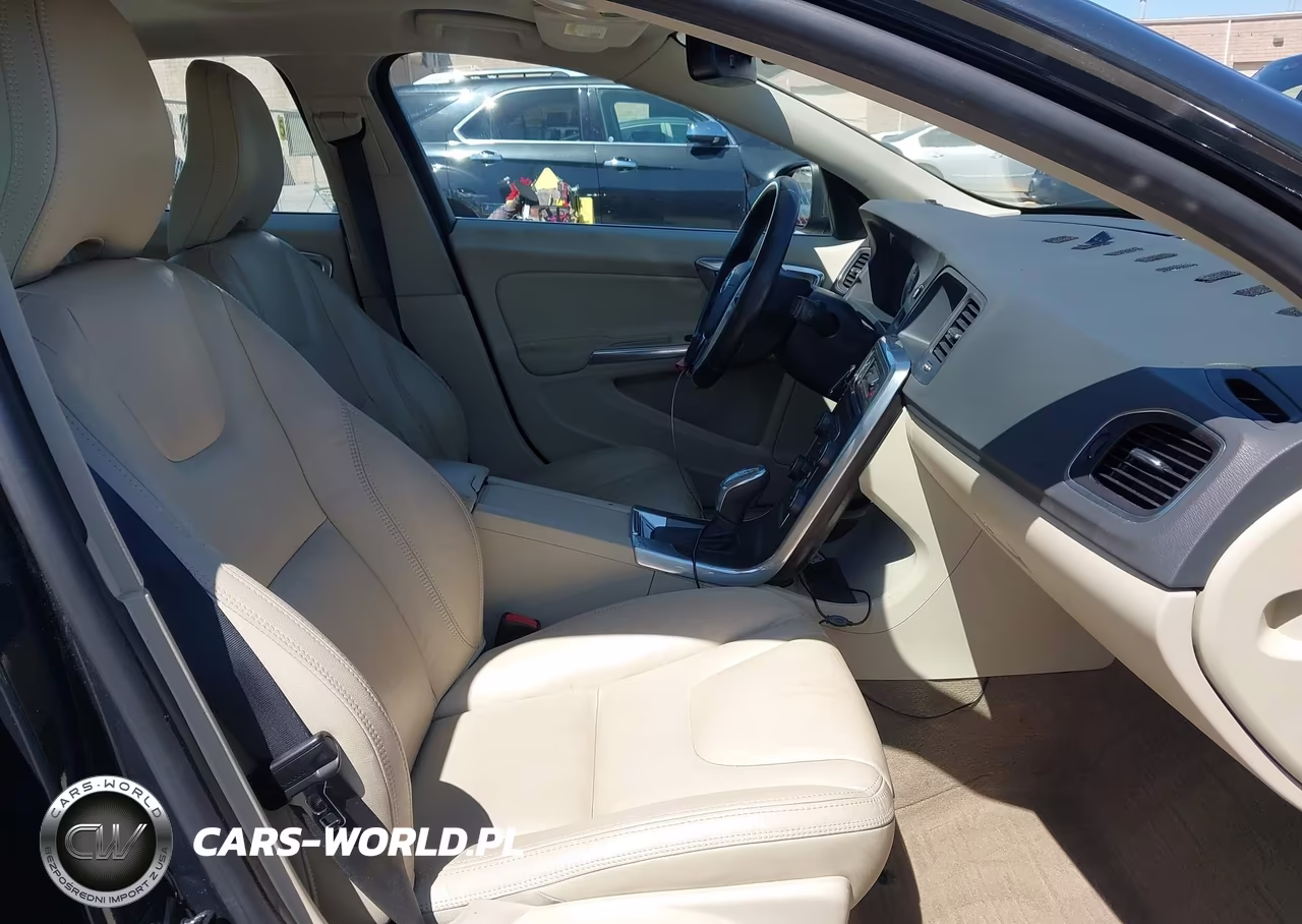 2013 Volvo S60 T5-T5 Platinum-T5 Premier-T5 Premier Plus VIN:YV1612FS6D2185848 - 5