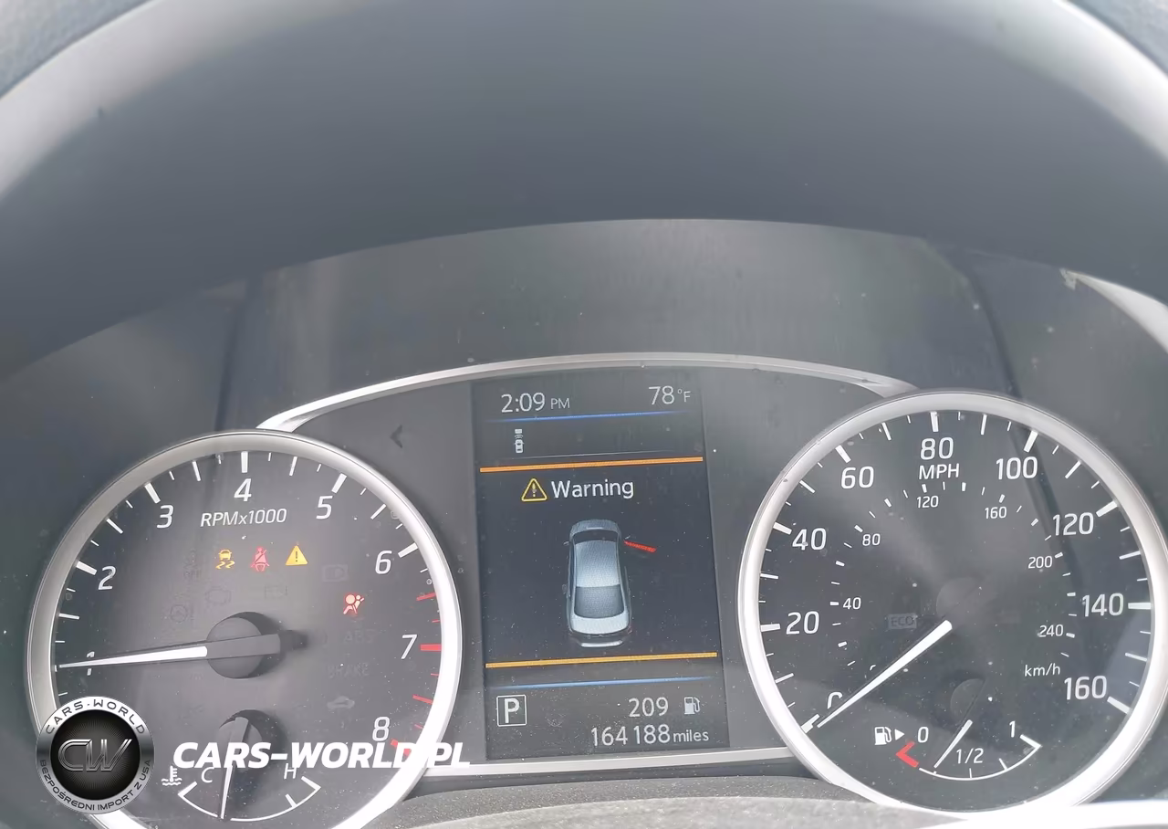 2019 Nissan Sentra S VIN:3N1AB7AP6KY308613 - 7