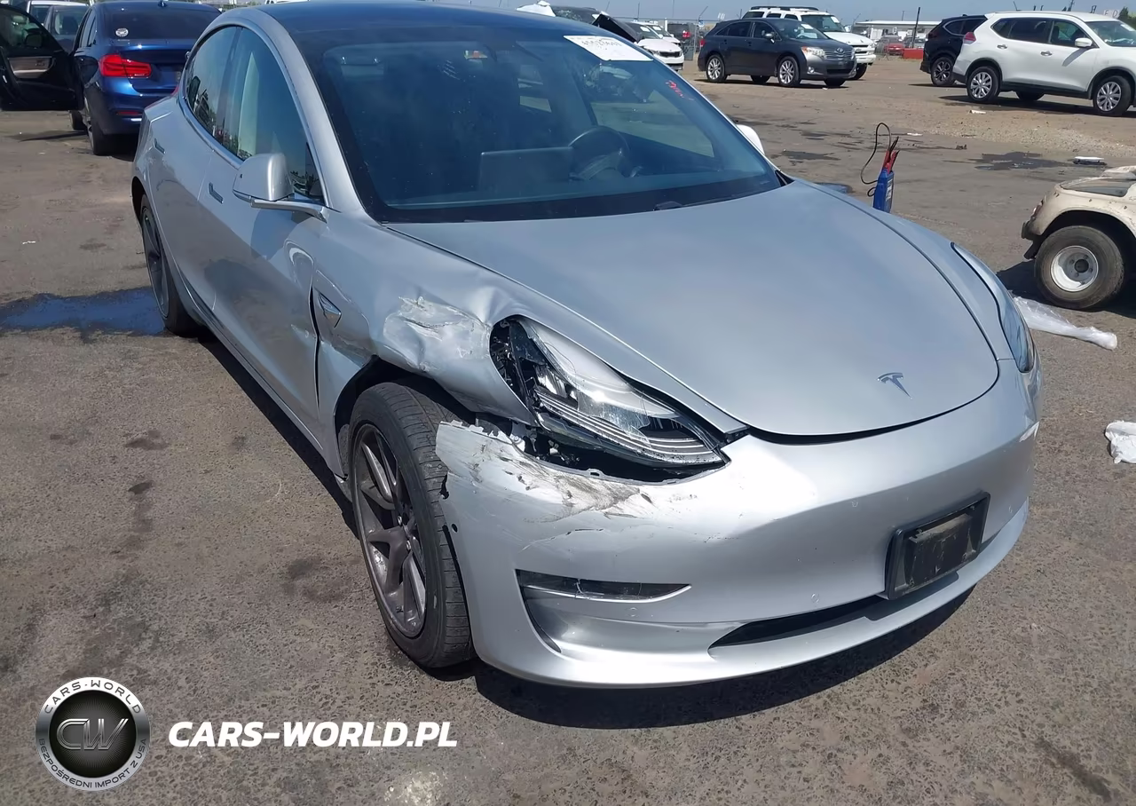 2018 Tesla Model 3 Long Range-Performance – zdjęcie 1 z 15