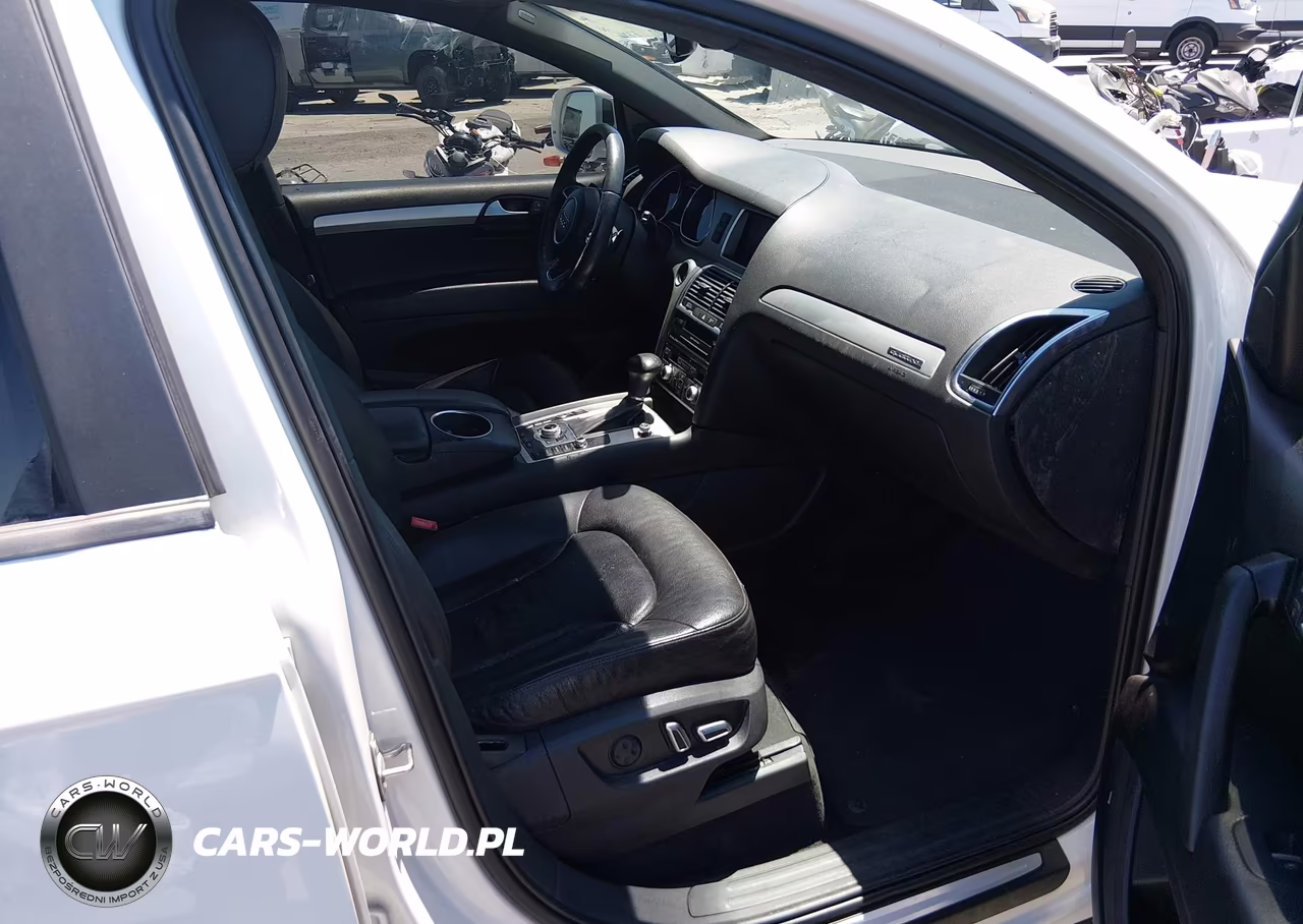 2014 Audi Q7 3.0T S Line Prestige VIN:WA1DGAFE3ED005628 - 5