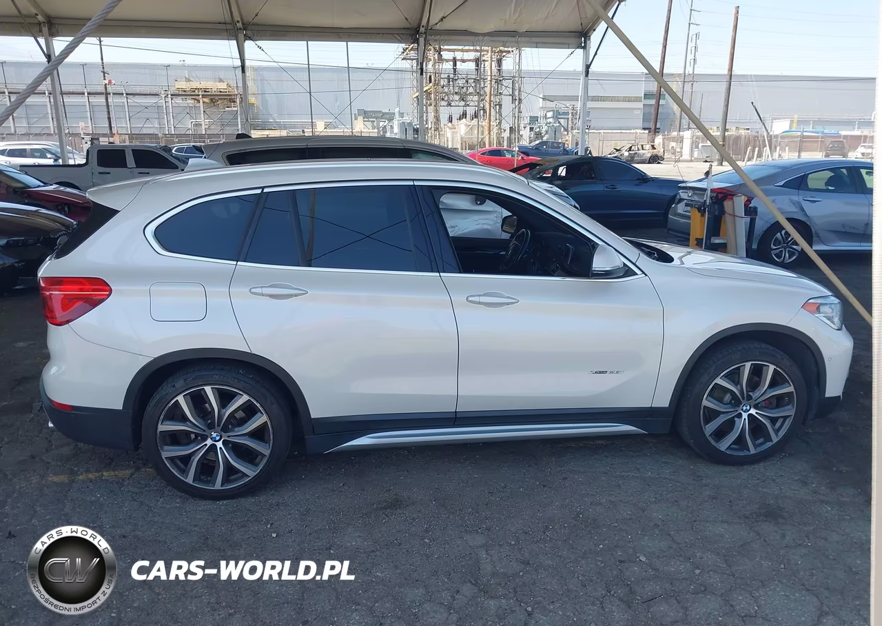 2016 BMW X1 xDrive28I VIN:WBXHT3C39G5E47320 - 13