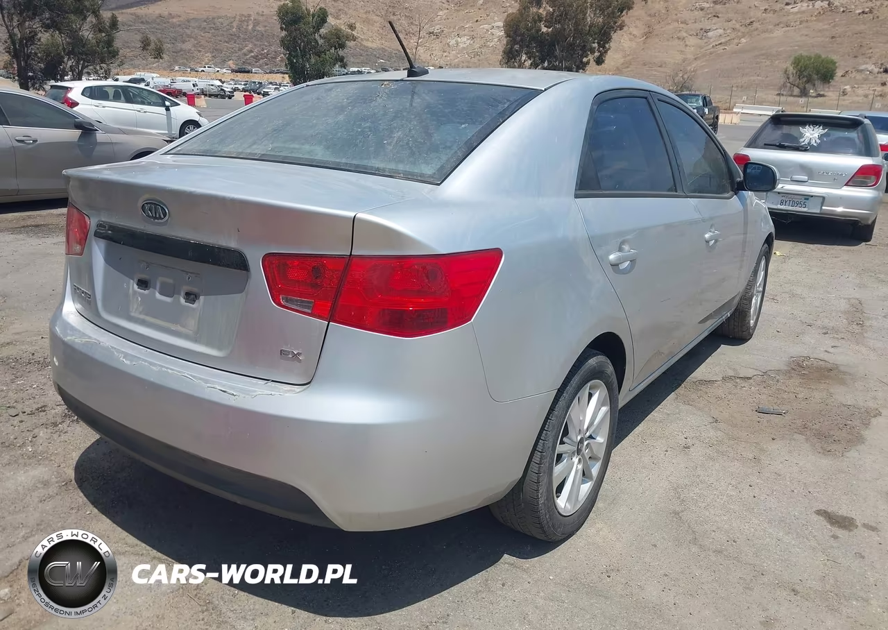 2011 Kia Forte Ex VIN:KNAFU4A24B5425973 - 4