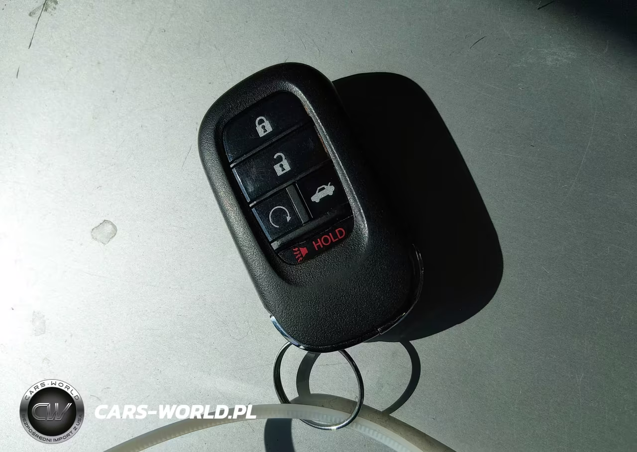 2024 Honda Accord Hybrid Touring VIN:1HGCY2F87RA068741 - 11