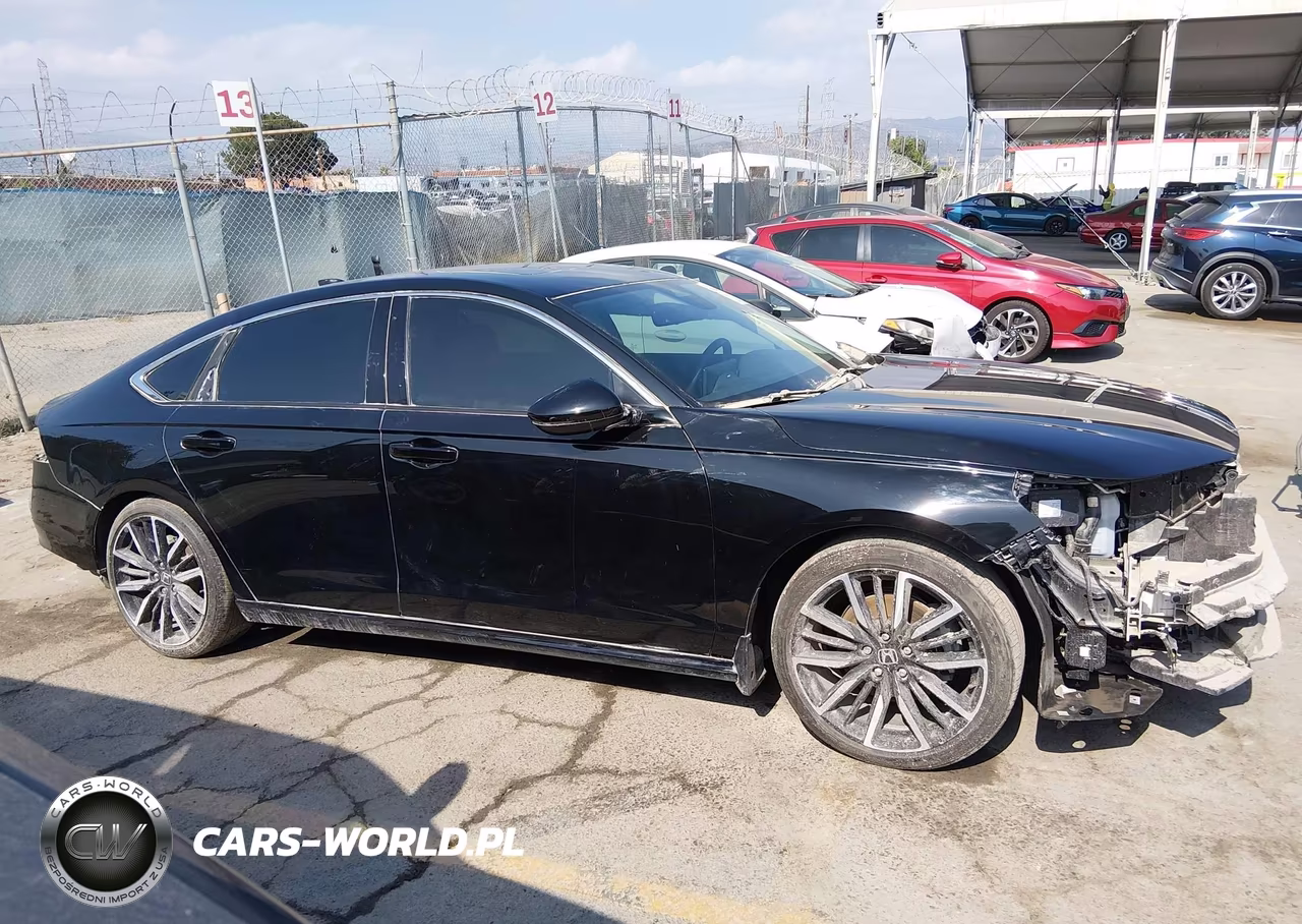2024 Honda Accord Hybrid Touring VIN:1HGCY2F87RA068741 - 14
