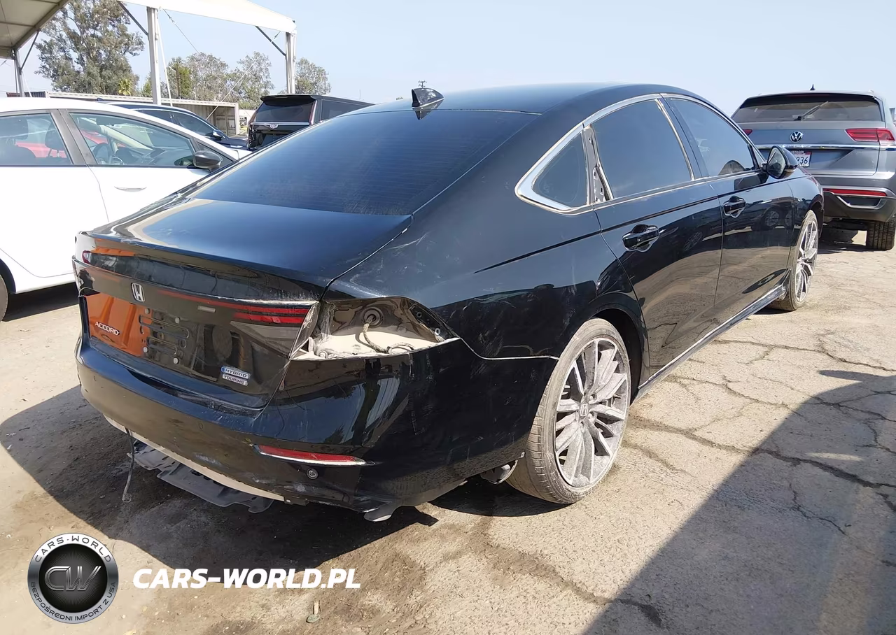 2024 Honda Accord Hybrid Touring VIN:1HGCY2F87RA068741 - 4