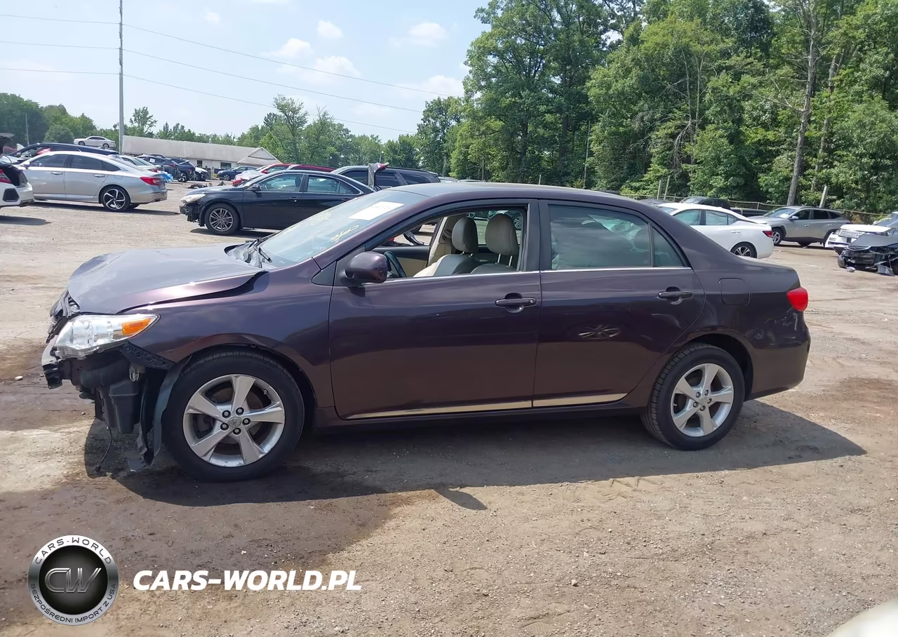 2013 Toyota Corolla Le Special Edition VIN:2T1BU4EE5DC070467 - 14