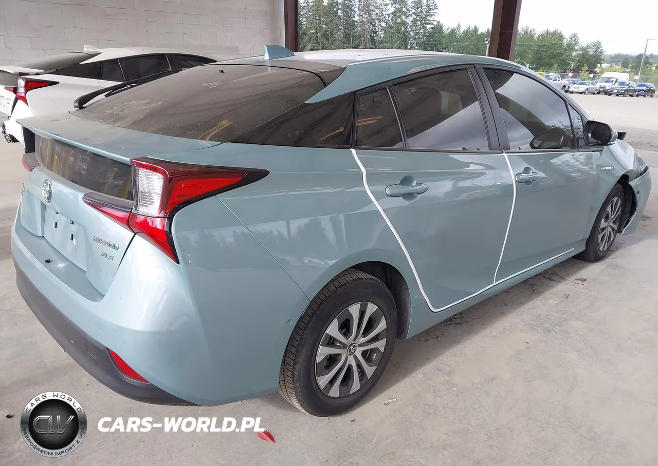2022 Toyota Prius Xle Awd-E VIN:JTDL9MFU9N3039695 - 4