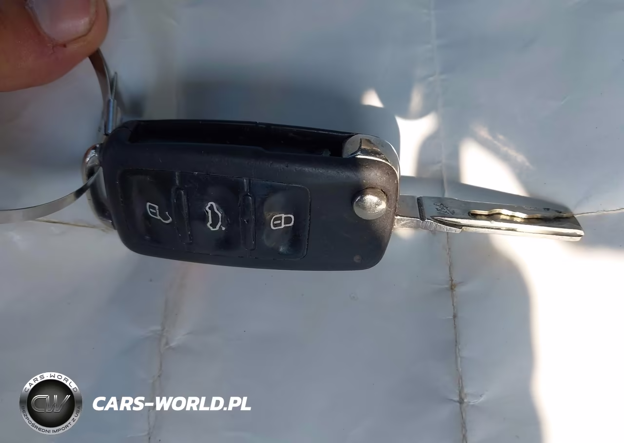 2012 Volkswagen Jetta 2.0L S VIN:3VW2K7AJ1CM414762 - 11