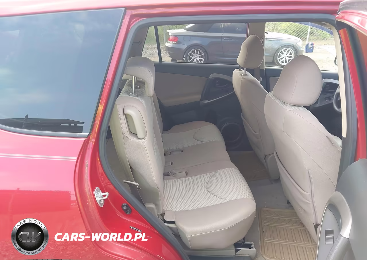 2007 Toyota Rav4 VIN:JTMBD33V275058842 - 8