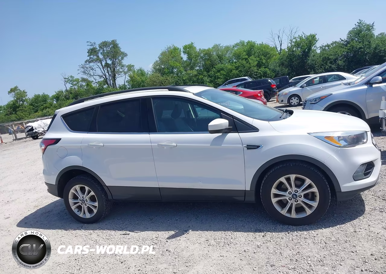 2018 Ford Escape Se VIN:1FMCU0GD0JUB75588 - 13