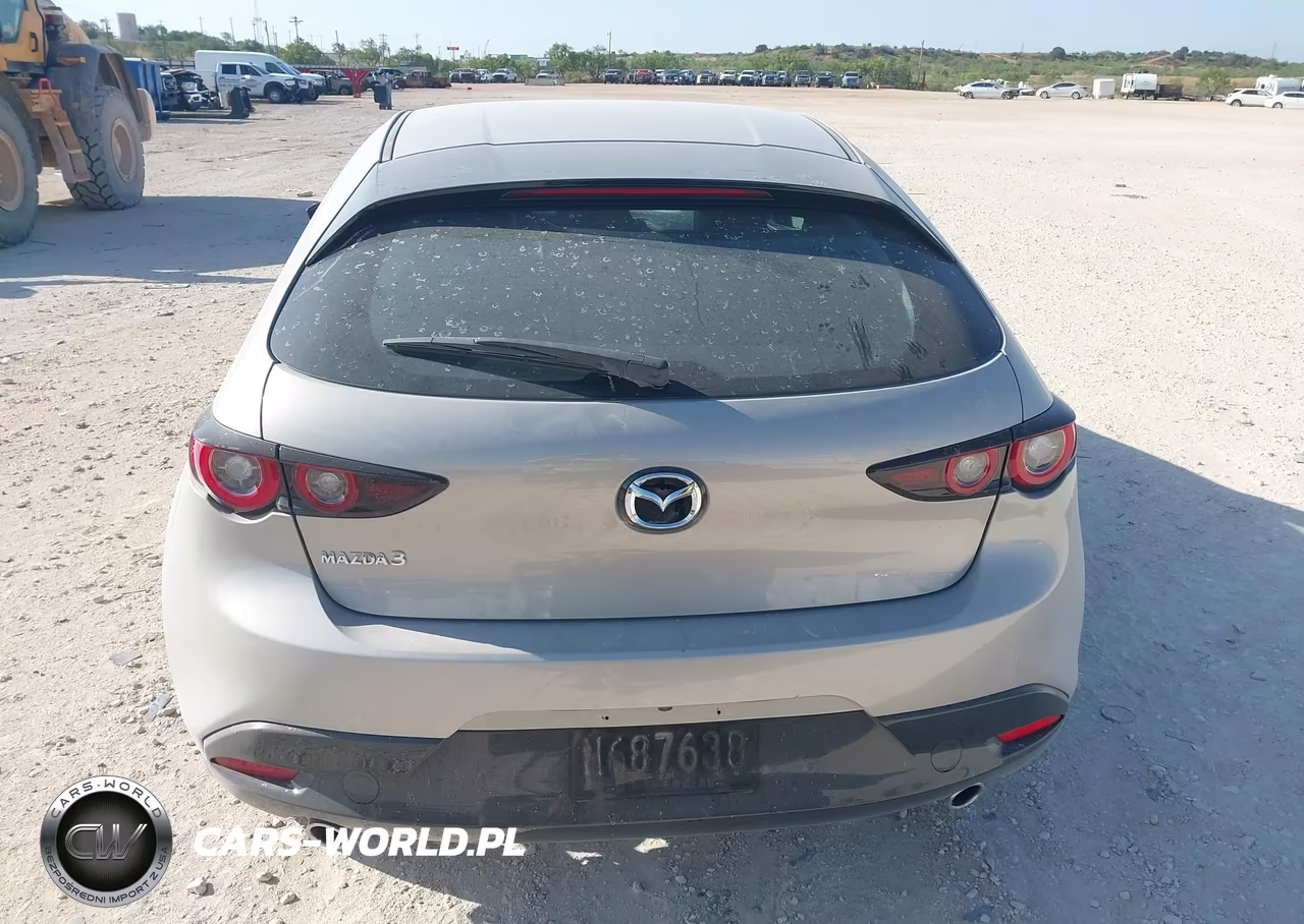 2026 Mazda Mazda3 2.5 S Select Sport VIN:JM1BPAKLXT1882617 - 16