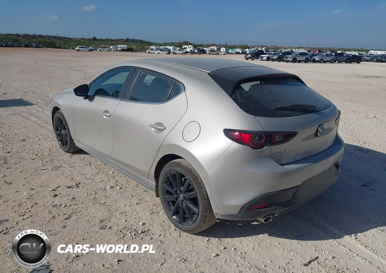 2026 Mazda Mazda3 2.5 S Select Sport VIN:JM1BPAKLXT1882617 - 3