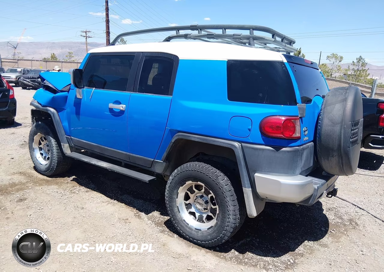 2007 Toyota Fj Cruiser VIN:JTEBU11F170074247 - 3