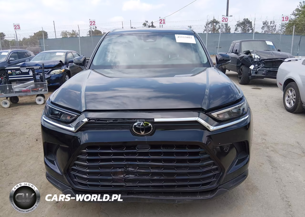 2026 Toyota Grand Highlander Hybrid Xle VIN:5TDACAB53TS093849 - 12