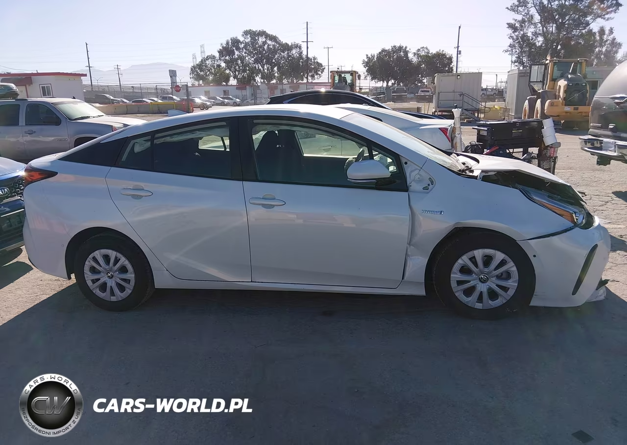 2019 Toyota Prius Le VIN:JTDKARFU4K3074284 - 13