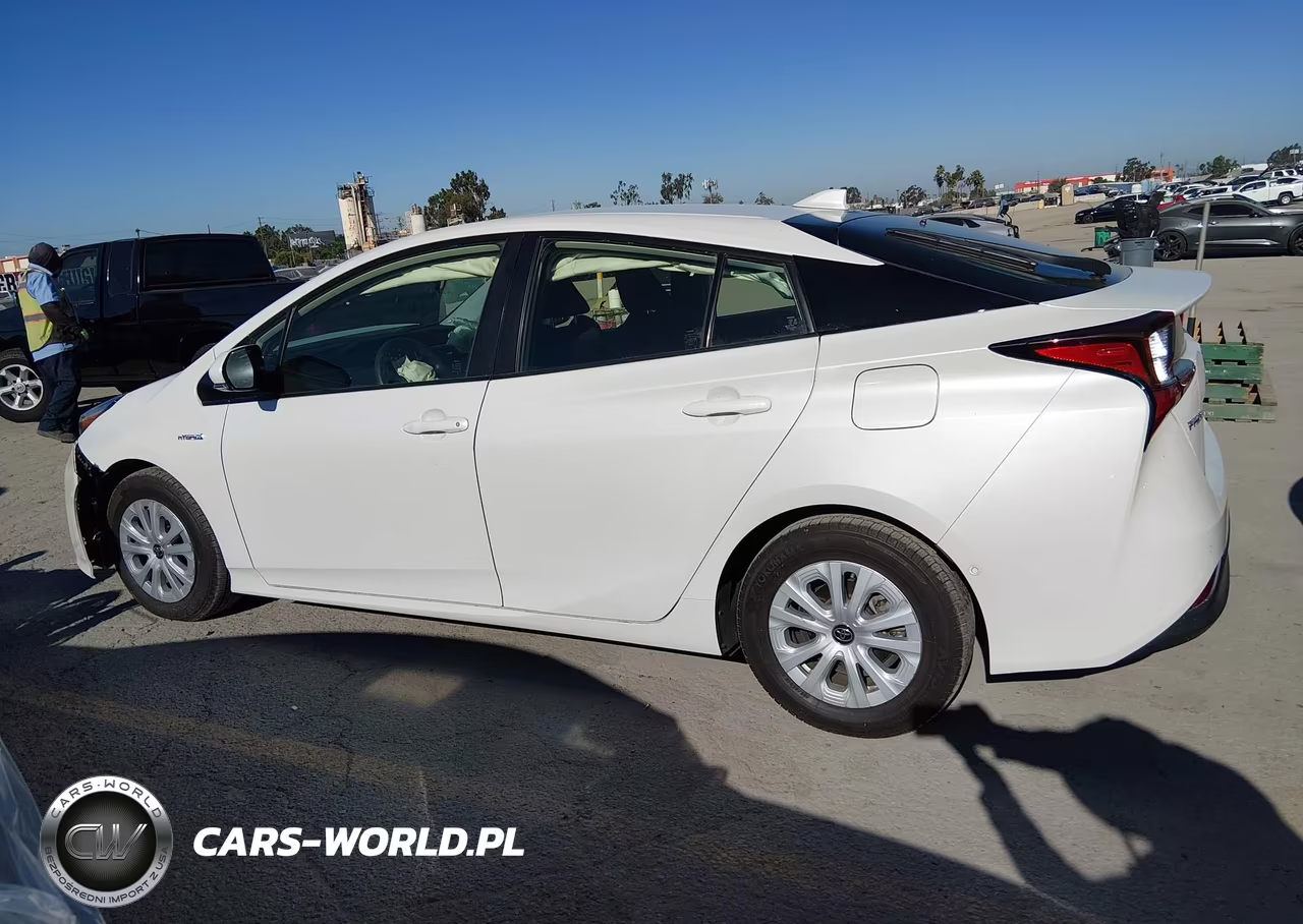 2019 Toyota Prius Le VIN:JTDKARFU4K3074284 - 14
