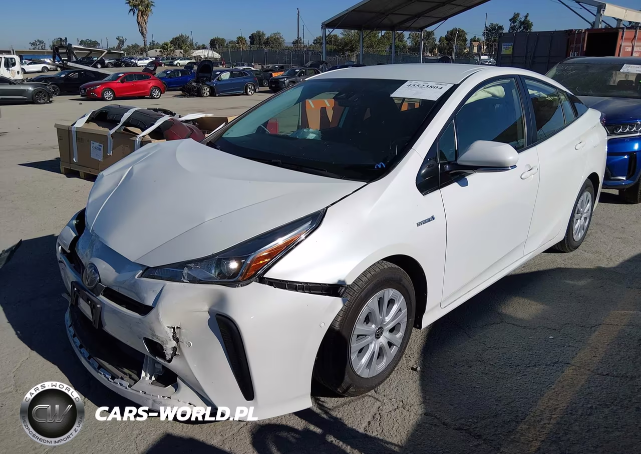 2019 Toyota Prius Le VIN:JTDKARFU4K3074284 - 2