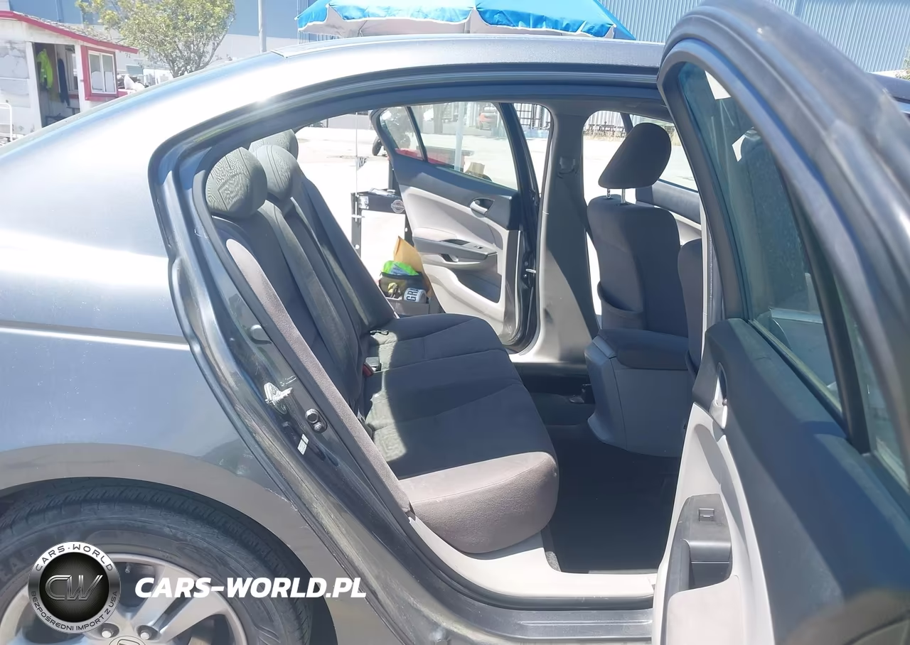 2011 Honda Accord 2.4 Lx-P VIN:1HGCP2F42BA017735 - 8