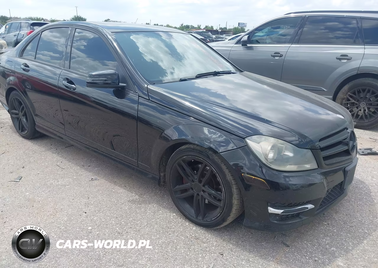 2014 Mercedes-Benz C 250 Sport – zdjęcie 1 z 11