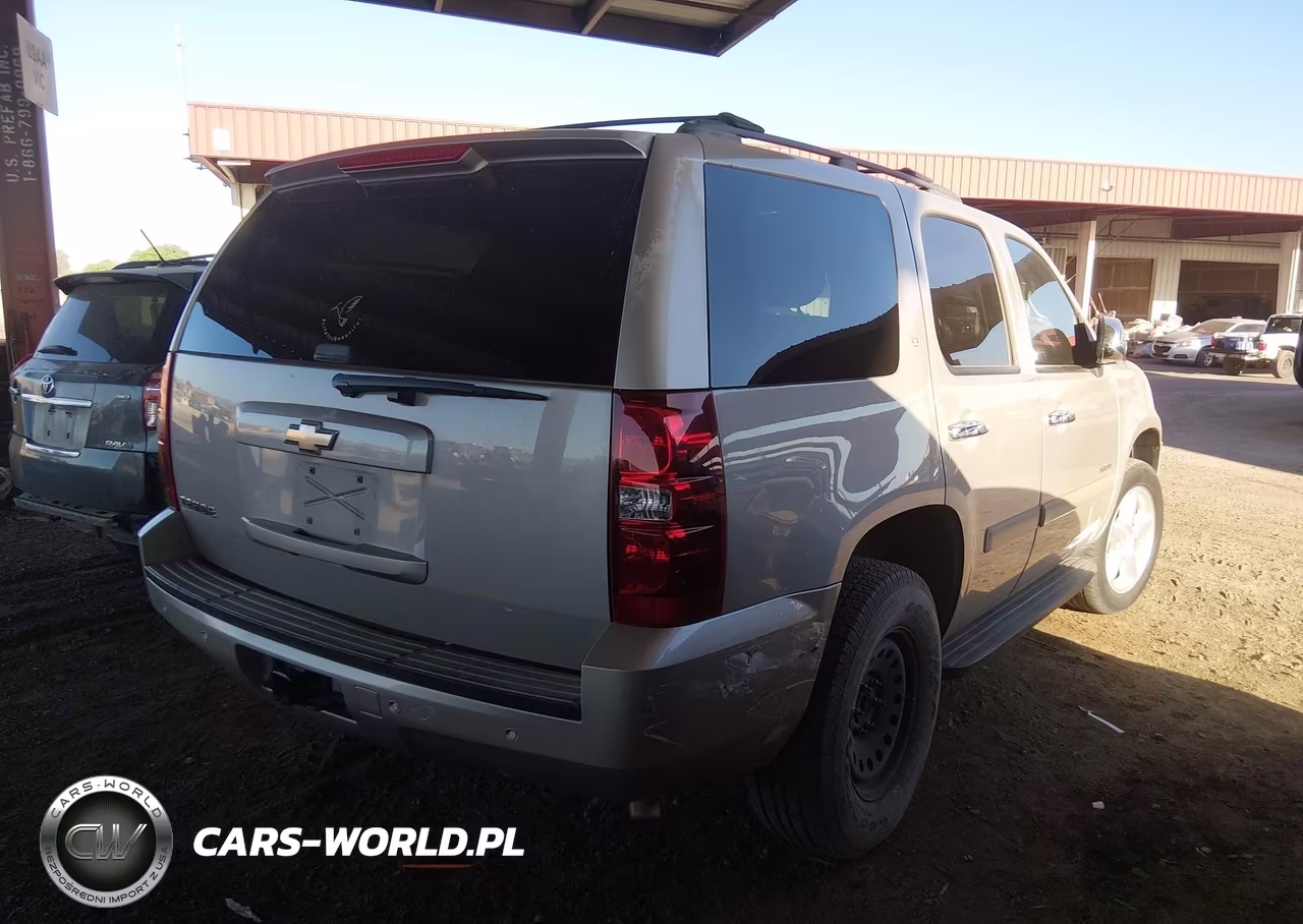 2008 Chevrolet Tahoe Lt VIN:1GNFC13JX8J180368 - 4