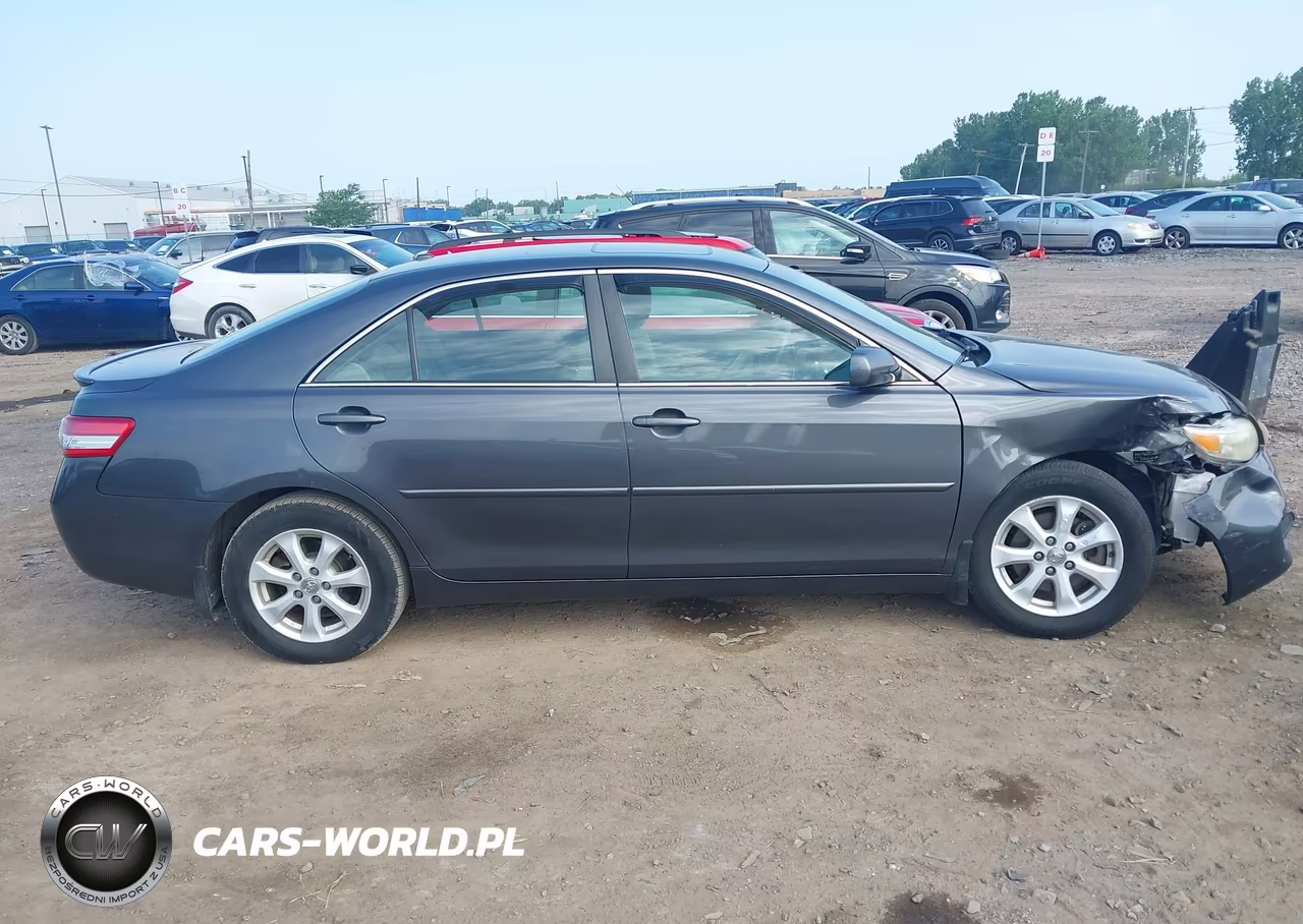 2011 Toyota Camry Le VIN:4T1BF3EK1BU230205 - 13