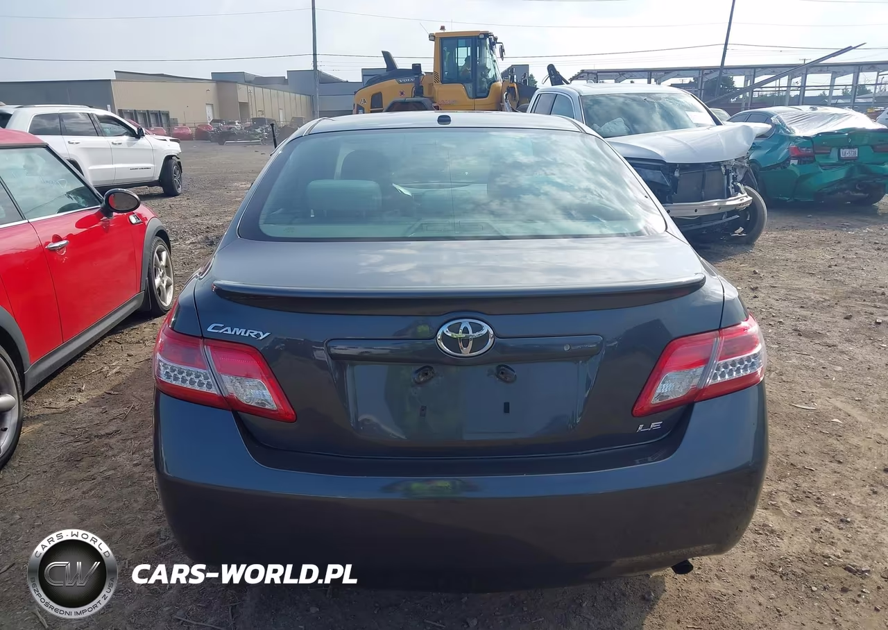 2011 Toyota Camry Le VIN:4T1BF3EK1BU230205 - 16