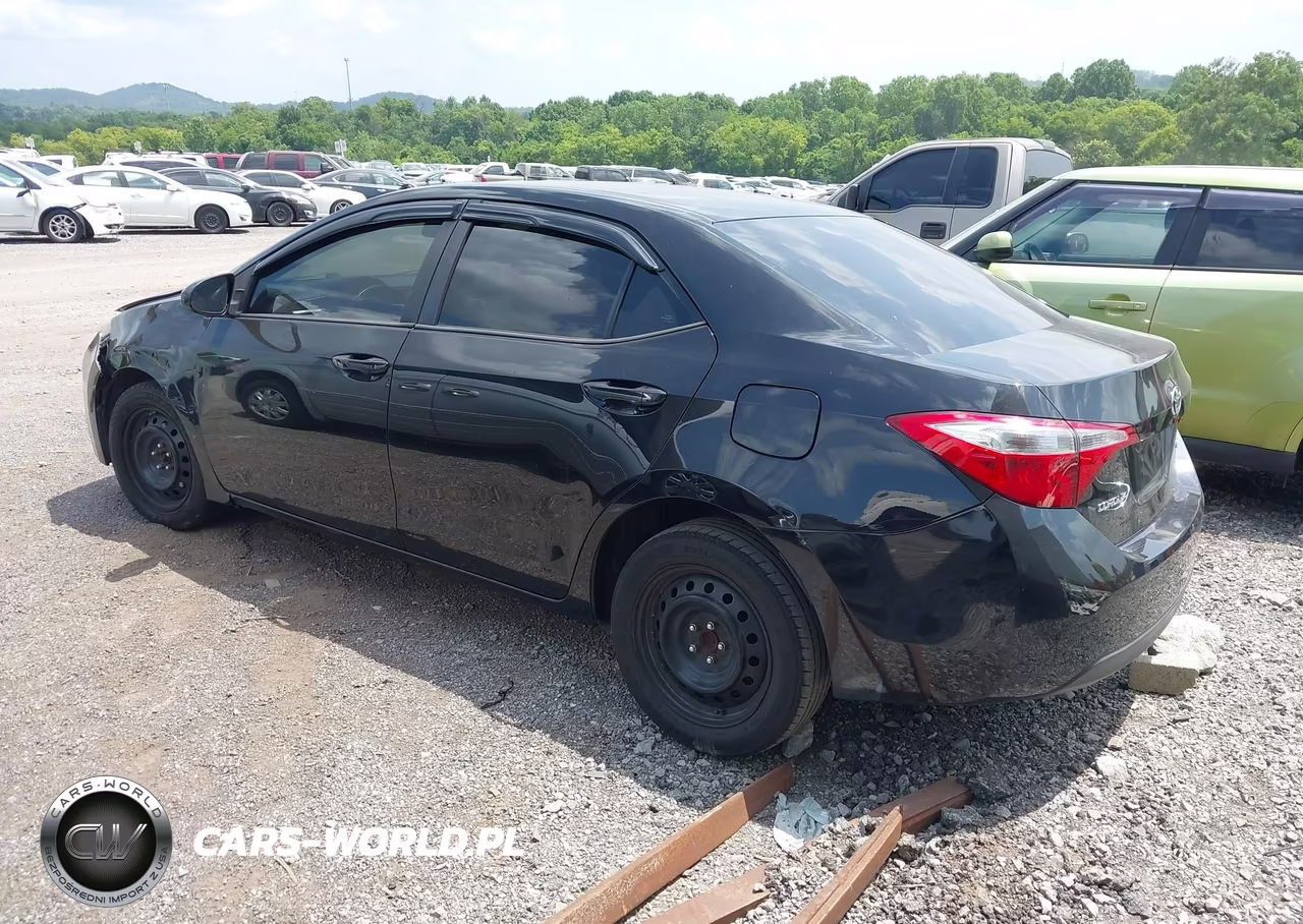 2015 Toyota Corolla Le VIN:2T1BURHE6FC253808 - 3