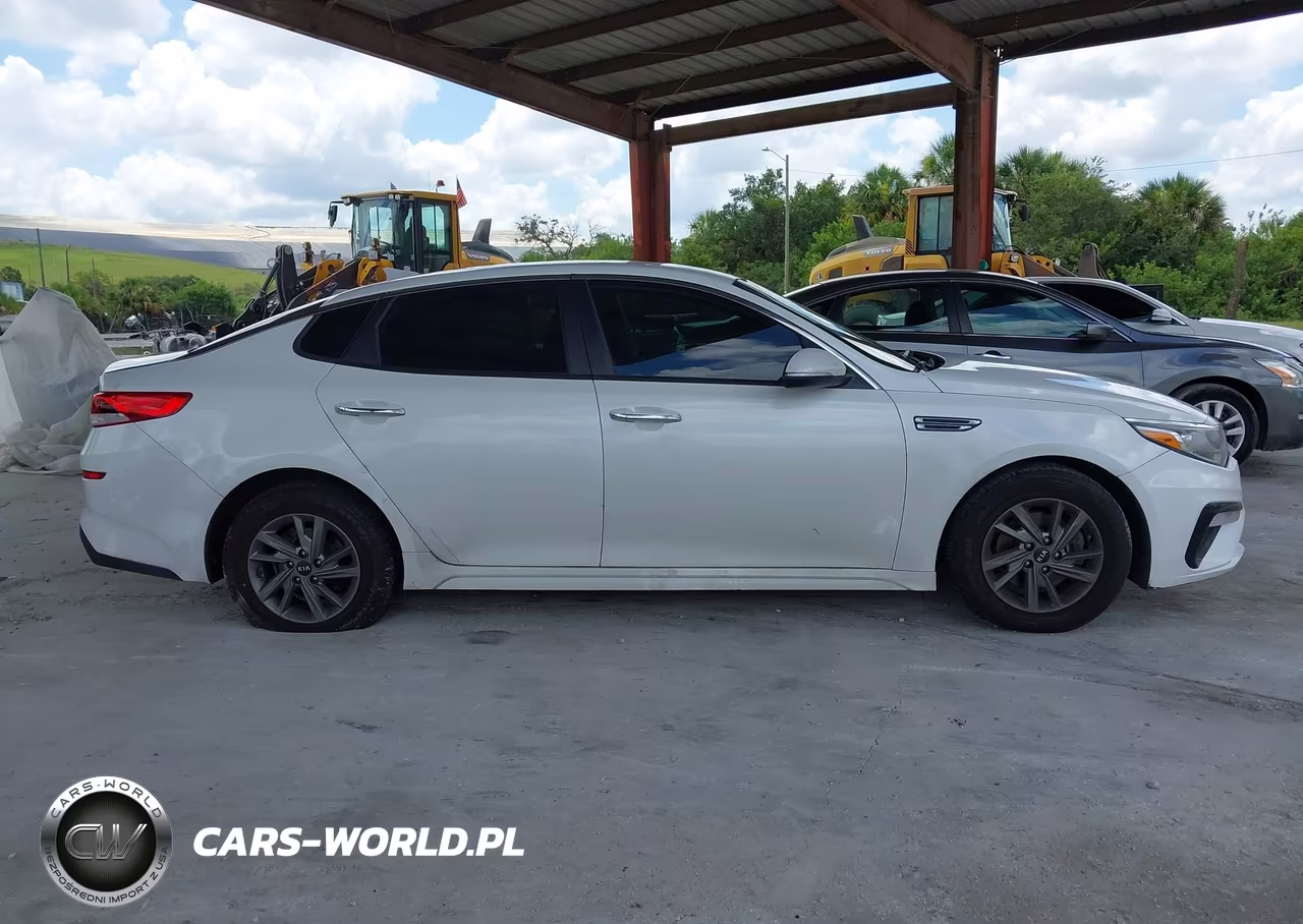 2019 Kia Optima Lx VIN:5XXGT4L35KG348557 - 13