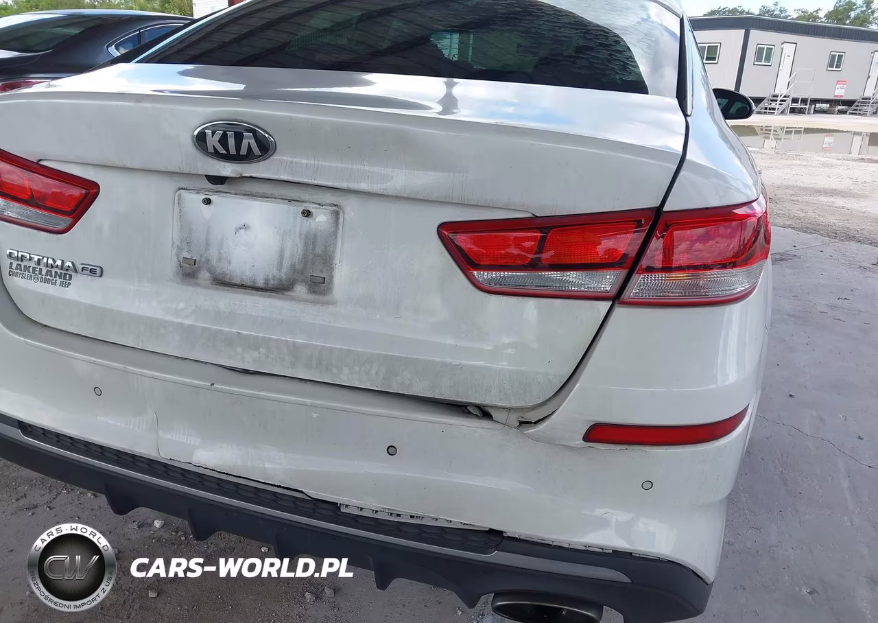 2019 Kia Optima Lx VIN:5XXGT4L35KG348557 - 6