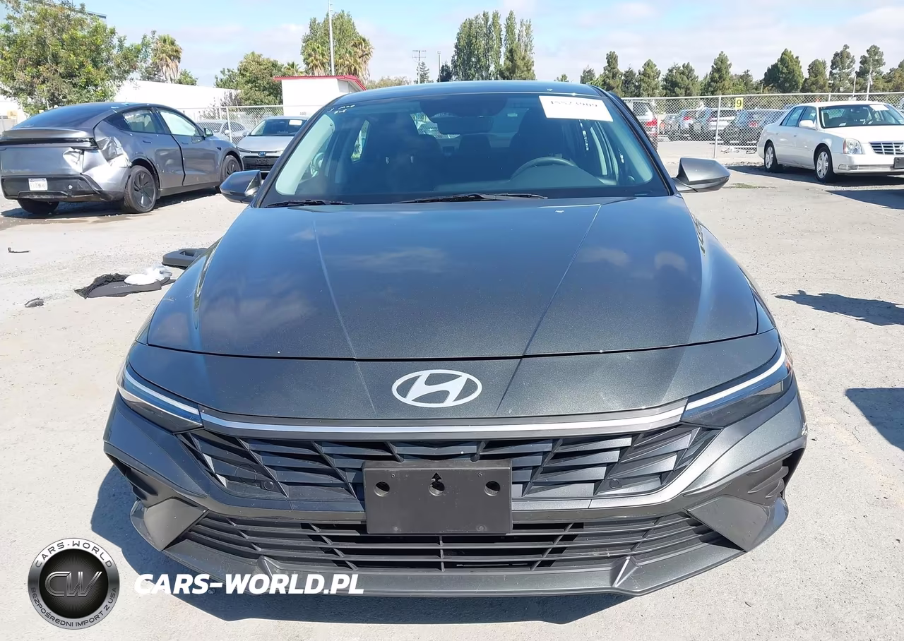 2024 Hyundai Elantra Sel VIN:KMHLM4DG7RU746205 - 13