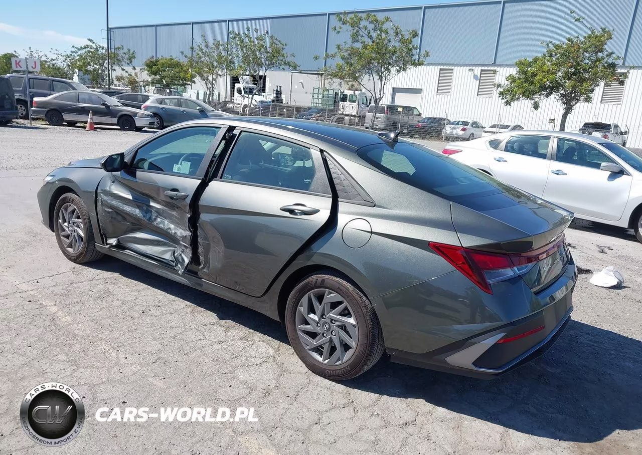 2024 Hyundai Elantra Sel VIN:KMHLM4DG7RU746205 - 3