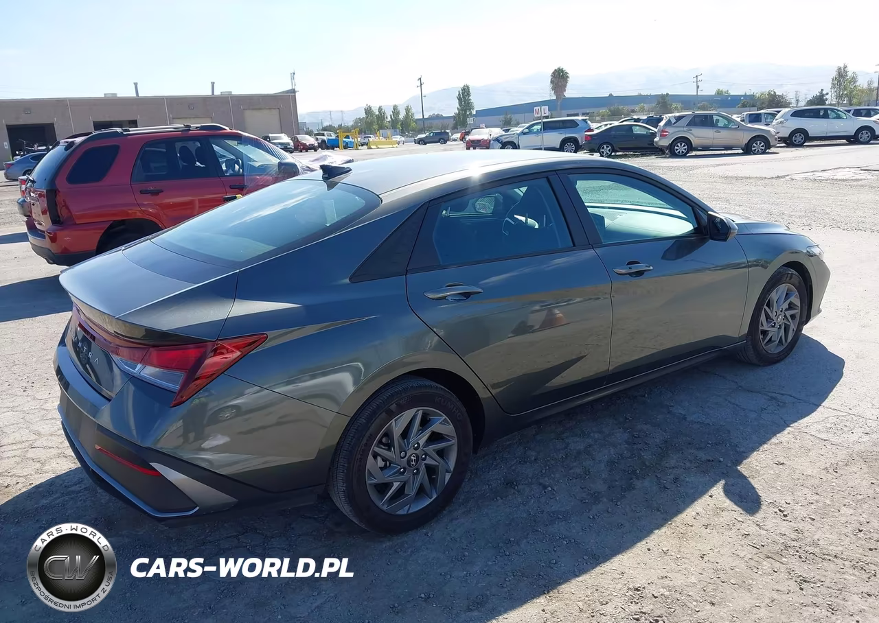 2024 Hyundai Elantra Sel VIN:KMHLM4DG7RU746205 - 4