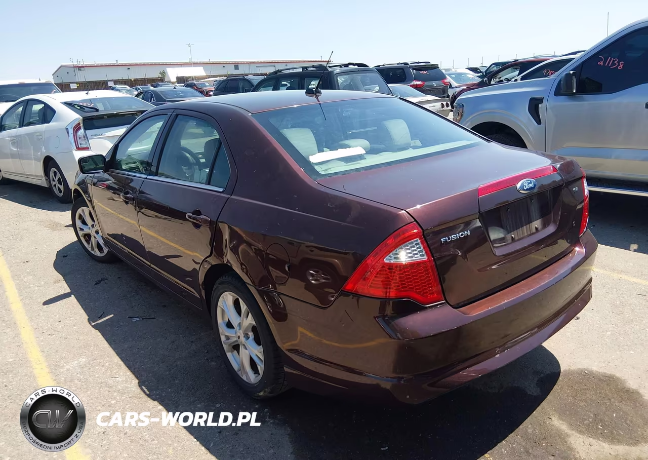 2012 Ford Fusion Se VIN:3FAHP0HA5CR177570 - 3