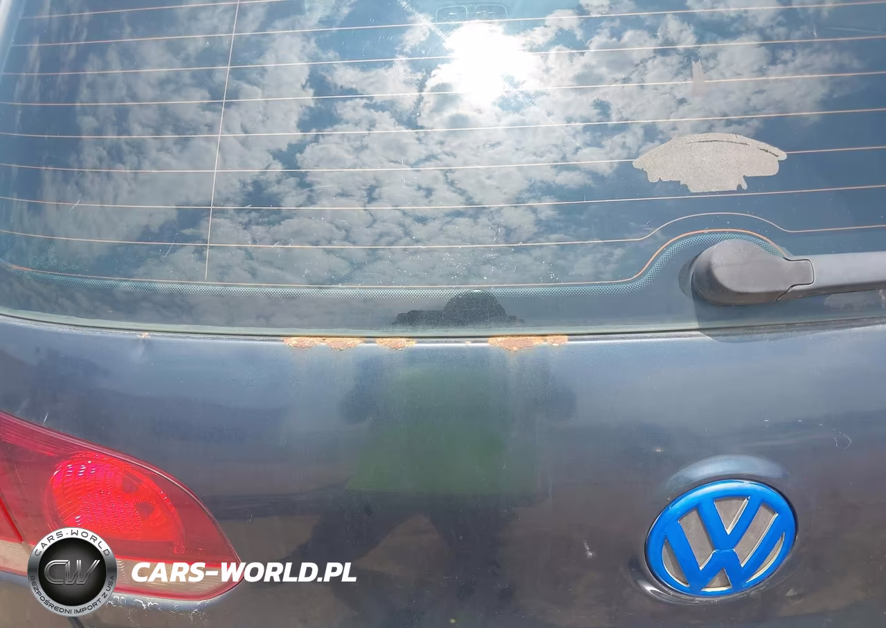 2010 Volkswagen Golf 2-Door VIN:WVWAA7AJ4AW300155 - 15