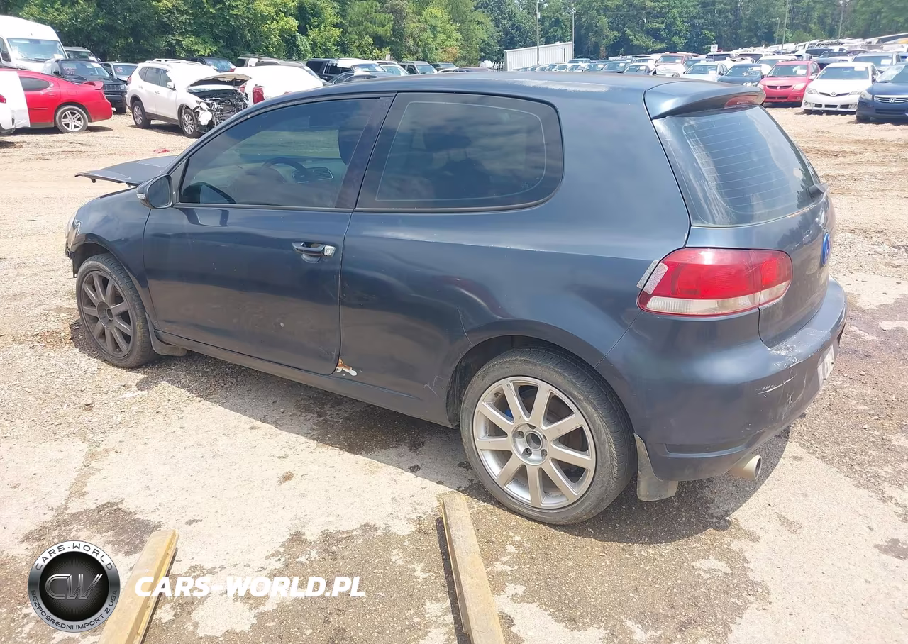 2010 Volkswagen Golf 2-Door VIN:WVWAA7AJ4AW300155 - 3