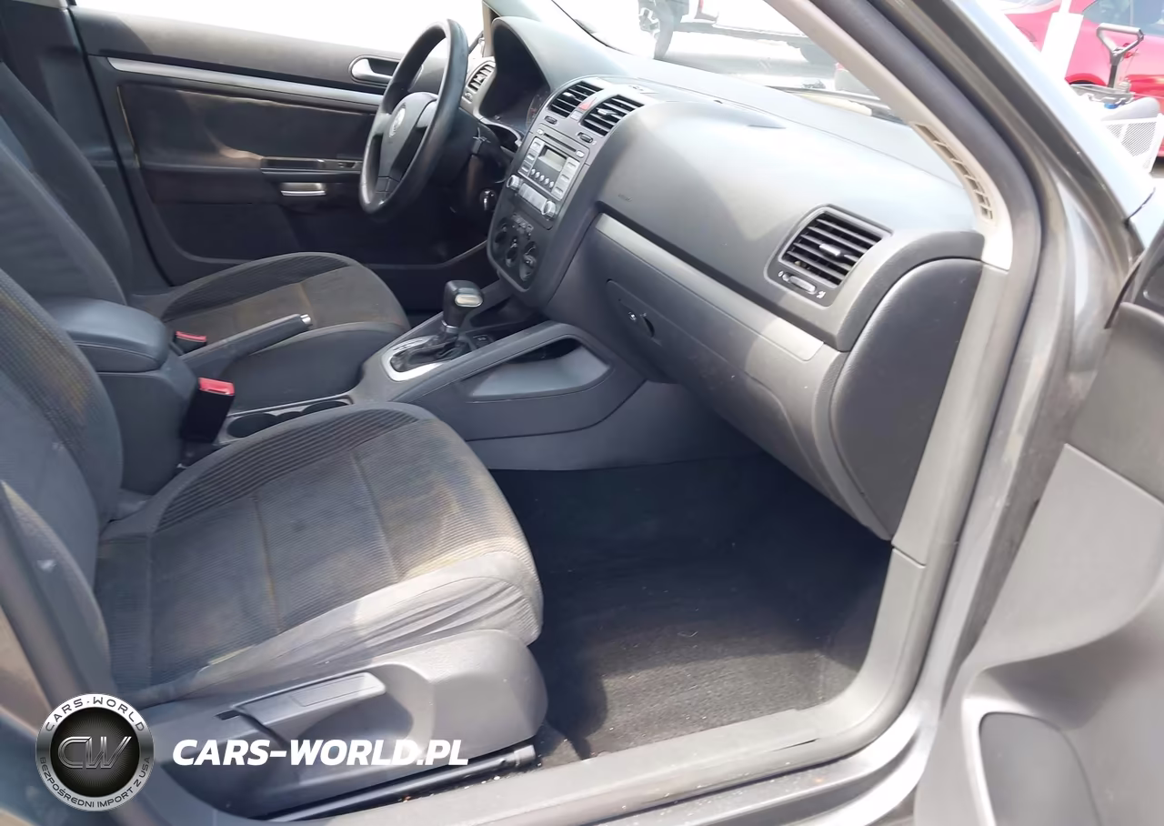 2008 Volkswagen Jetta S VIN:3VWJZ71K08M124570 - 5