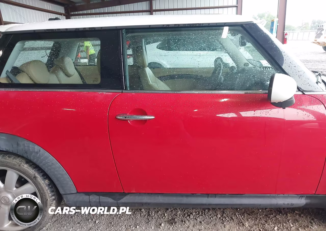 2008 Mini Cooper S VIN:WMWMF73538TV39025 - 13