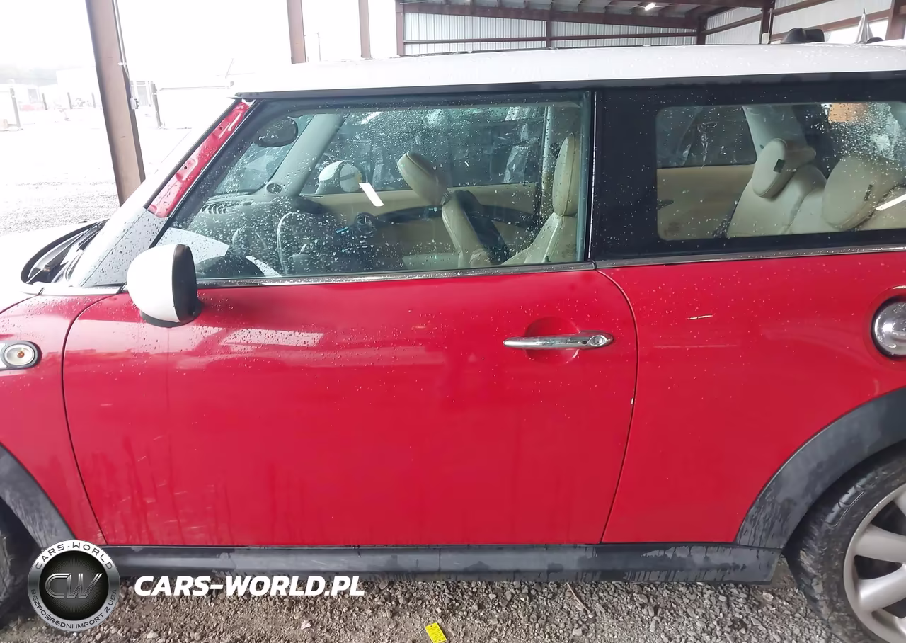 2008 Mini Cooper S VIN:WMWMF73538TV39025 - 14