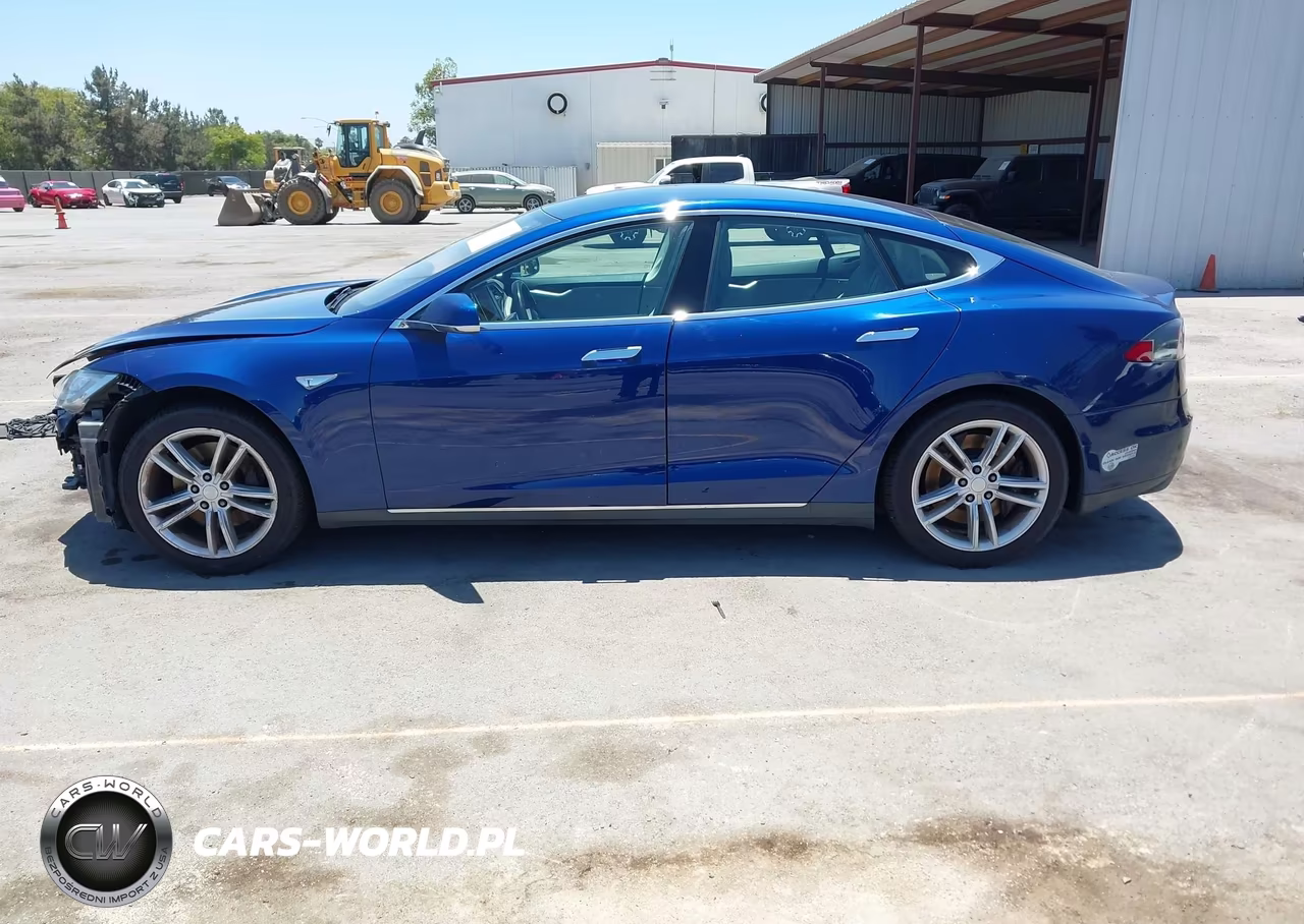 2016 Tesla Model S 60-70-75-85 VIN:5YJSA1E17GF133122 - 13