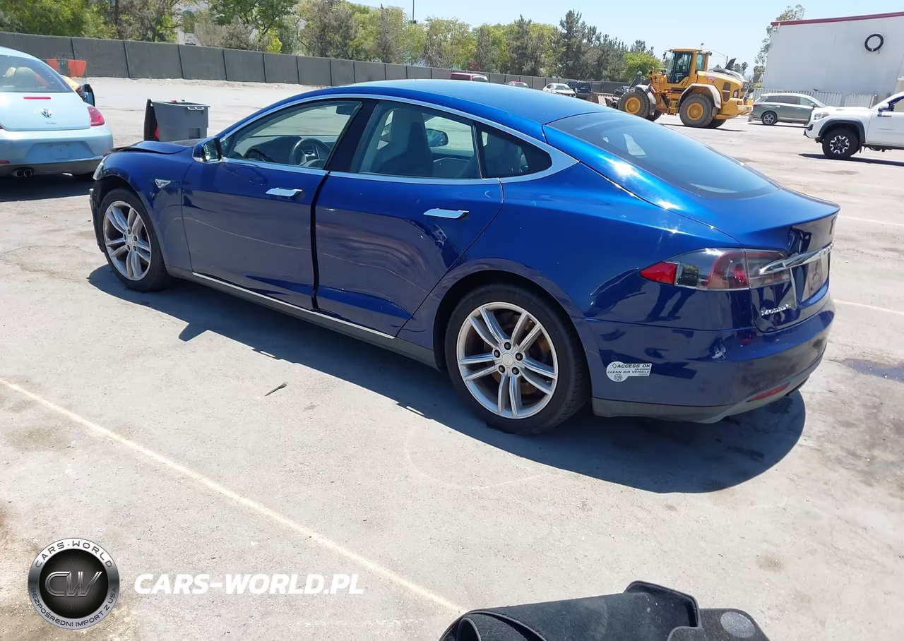 2016 Tesla Model S 60-70-75-85 VIN:5YJSA1E17GF133122 - 3